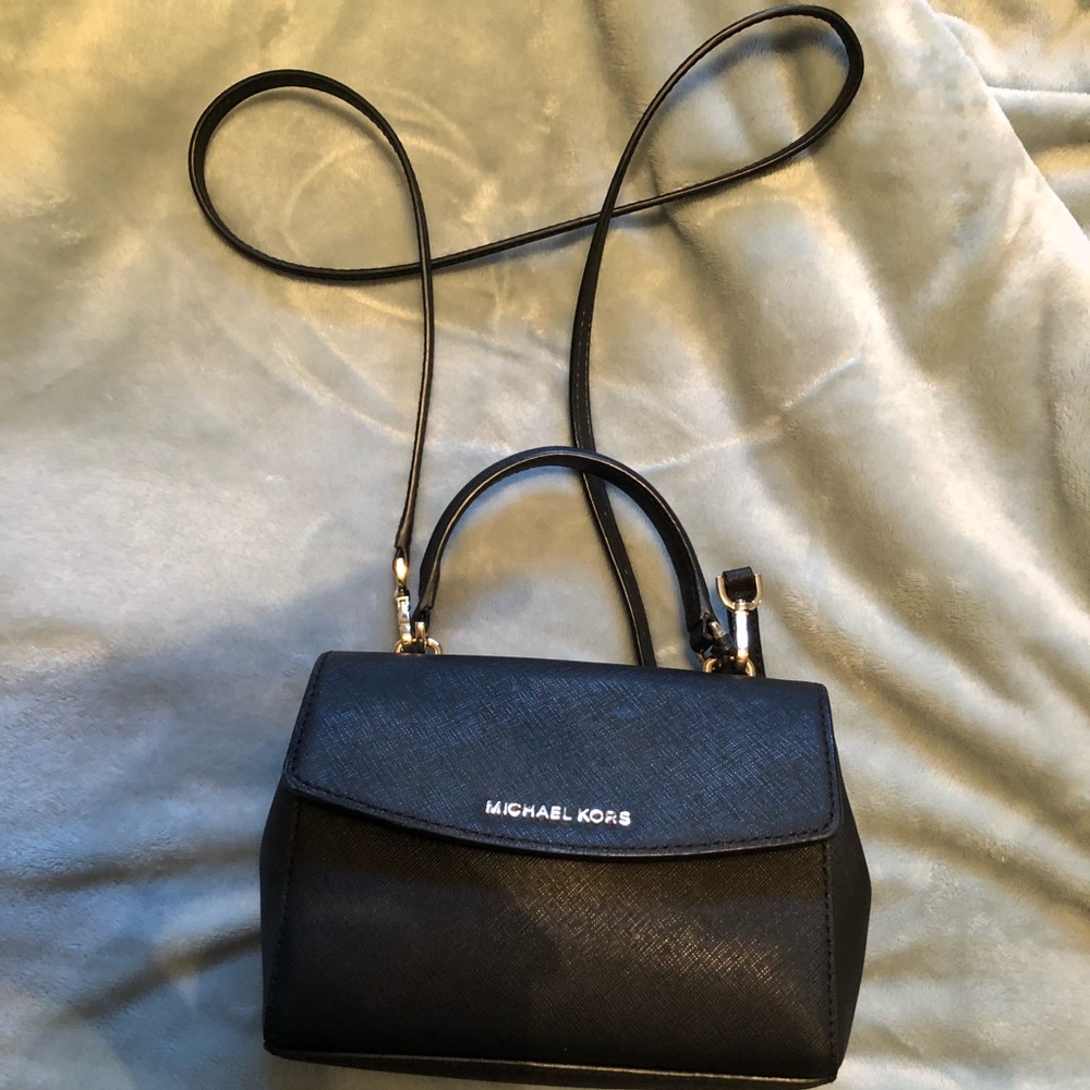 Michael Kors crossbody